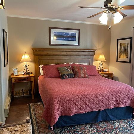 Апартаменты Claim Jumper 8 Townhouse With High Speed Wifi Ред-Ривер Экстерьер фото